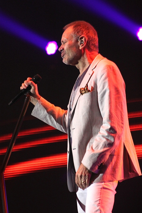 Zingpaleis 2013 @ Ethias Arena Hasselt, picture 35, photographed by Heidi Elen - FrontView Magazine