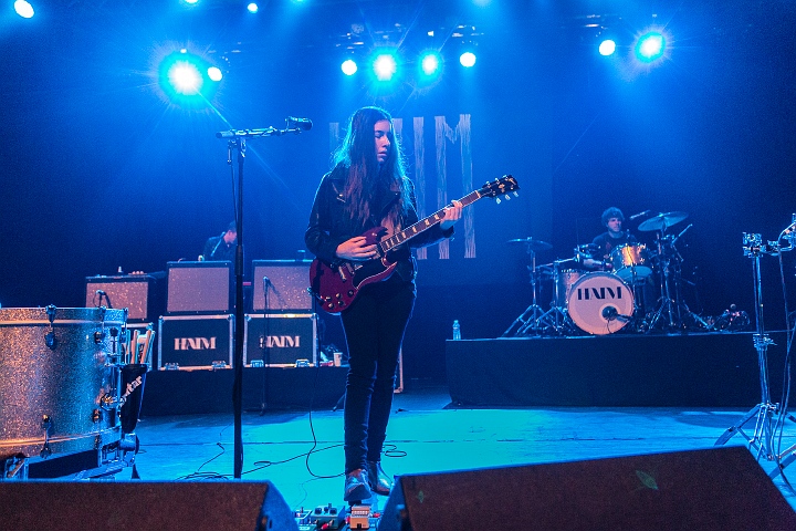 Haim @ Trix, picture 13, photographed by Edwin Houdevelt - FrontView Magazine