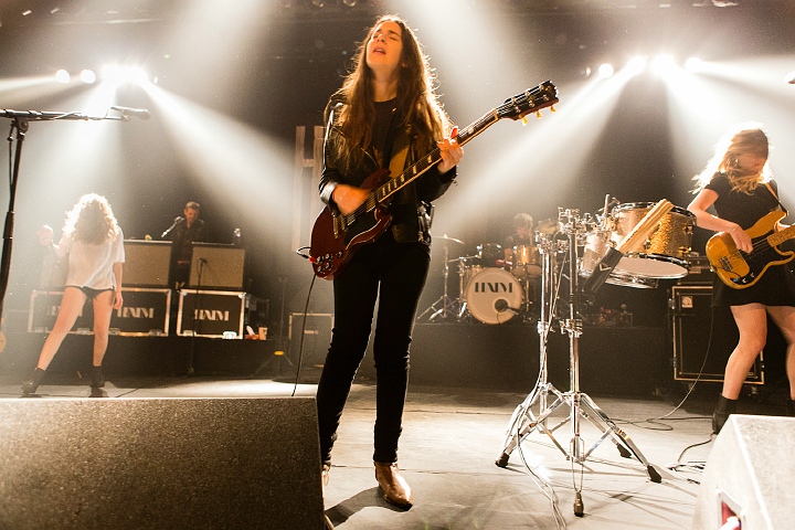Haim @ Trix, picture 27, photographed by Edwin Houdevelt - FrontView Magazine
