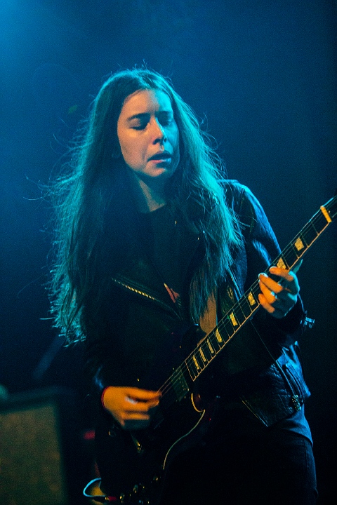 Haim @ Trix, picture 40, photographed by Edwin Houdevelt - FrontView Magazine