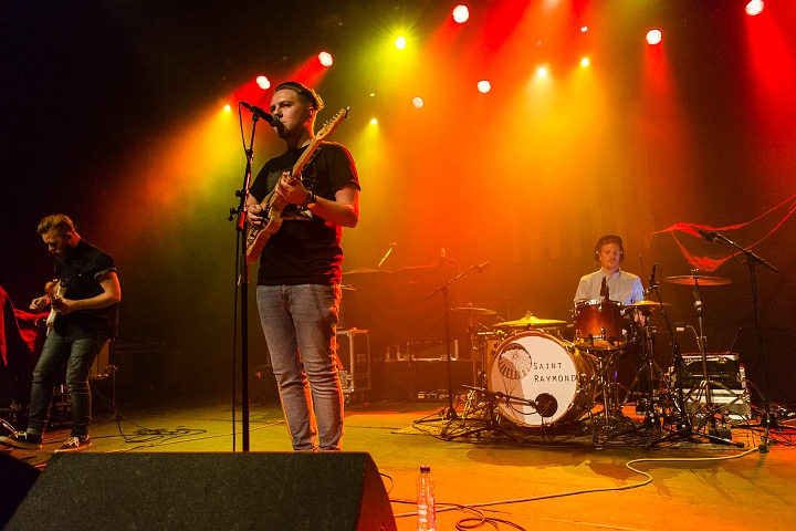 Saint Raymond @ Trix, picture 6, photographed by Edwin Houdevelt - FrontView Magazine