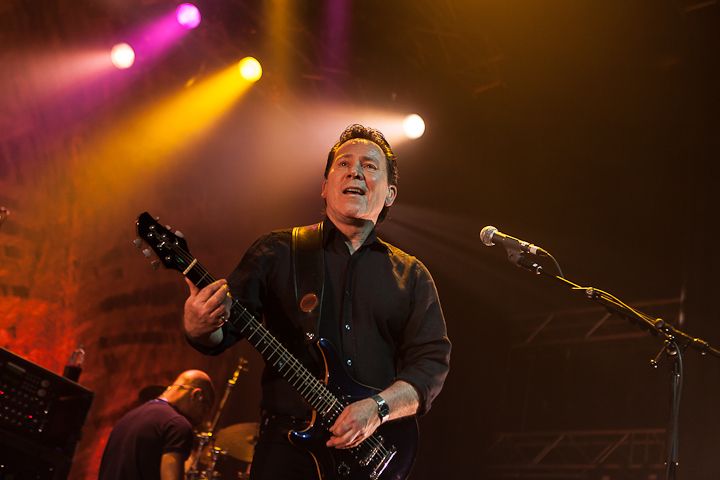 UB40 @ 013, picture 9, photographed by Dorien Goetschalckx - FrontView Magazine