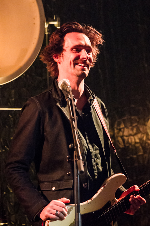 Beste Singer-Songwriter van Vlaanderen @ Eldorado te Humbeek, picture 22, photographed by Guy Danneels - FrontView Magazine