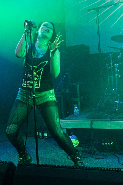 Bliksem @ De Pit, picture 5, photographed by Edwin Houdevelt - FrontView Magazine