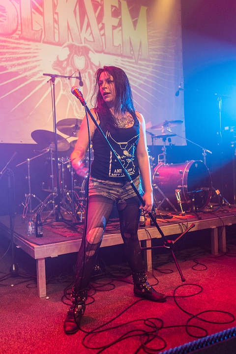 Bliksem @ De Pit, picture 24, photographed by Edwin Houdevelt - FrontView Magazine