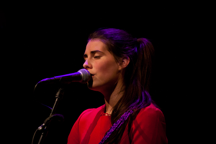 Love Like Birds @ de Warande, picture 7, photographed by Carine Wouters - FrontView Magazine