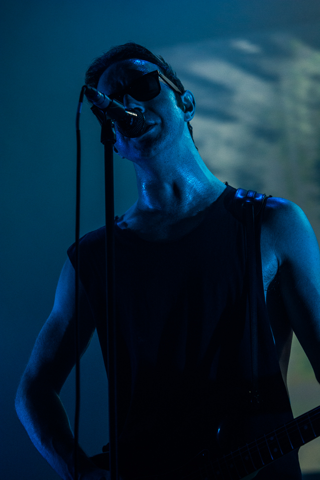 Glasvegas @ Het Depot, picture 6, photographed by Alexander Eyckmans - FrontView Magazine