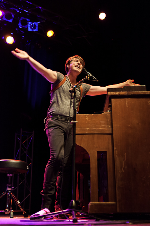 Hanson @ 013, picture 18, photographed by Dorien Goetschalckx - FrontView Magazine