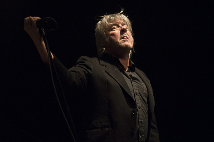 Arno @ De Roma, picture 3, photographed by Steven Stausens - FrontView Magazine