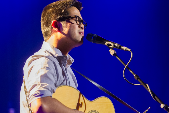 Beste Singer-Songwriter van Vlaanderen van 5 naar 4 @ Eldorado te Humbeek, picture 23, photographed by Guy Danneels - FrontView Magazine