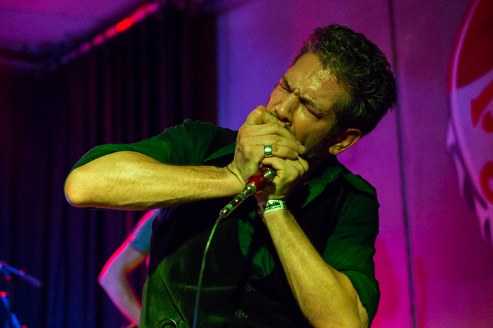 The Rhythm Junks @ Het Depot, picture 11, photographed by Kurt Jacobs - FrontView Magazine
