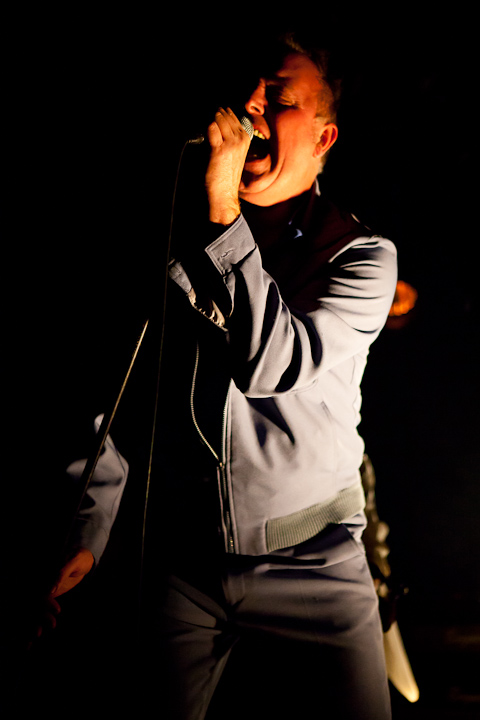 De Raggende Manne @ 013, picture 5, photographed by Gunter Van Hoye - FrontView Magazine