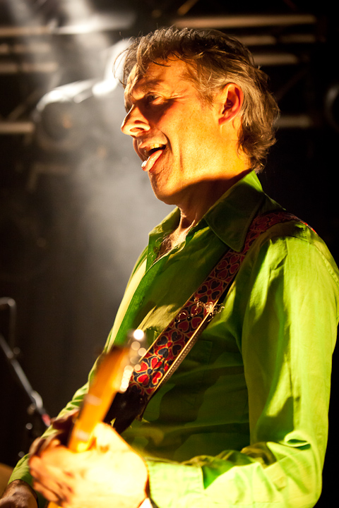 De Raggende Manne @ 013, picture 13, photographed by Gunter Van Hoye - FrontView Magazine