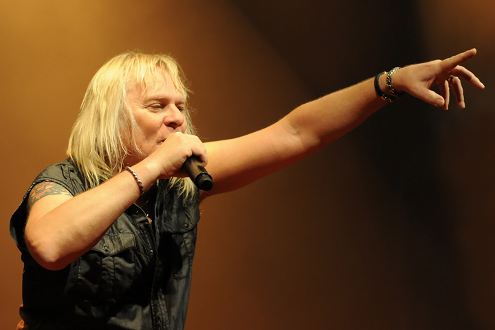 Uriah Heep @ Bosuil Weert (NL), foto 3, foto's door Paul Nouwen - FrontView Magazine