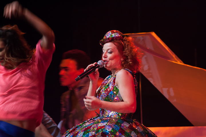3x Feest met Els De Schepper @ Lotto Arena, picture 11, photographed by Alex Wyckmans - FrontView Magazine