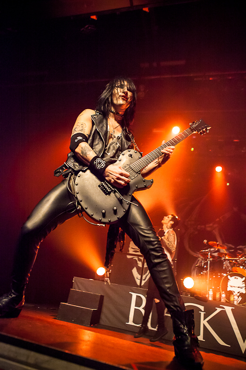 Black Veil Brides @ Trix, picture 19, photographed by Dorien Goetschalckx - FrontView Magazine