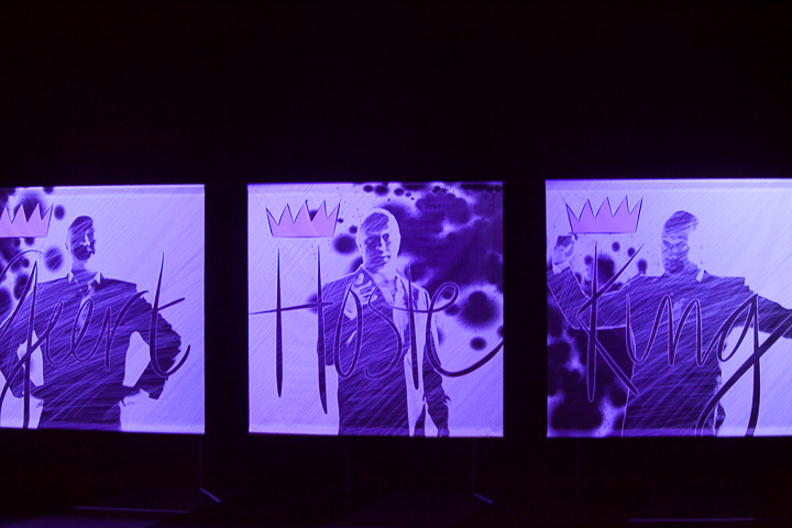 Geert Hoste King @ Stadsschouwburg, picture 1, photographed by Koen Rondelez - FrontView Magazine