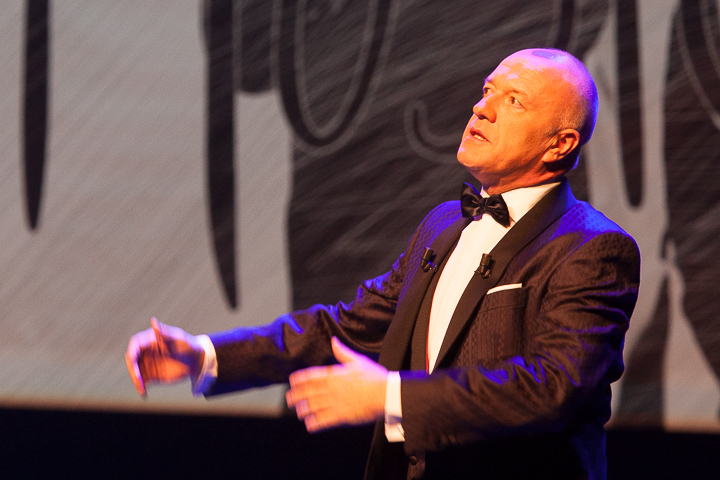 Geert Hoste King @ Stadsschouwburg, picture 9, photographed by Koen Rondelez - FrontView Magazine
