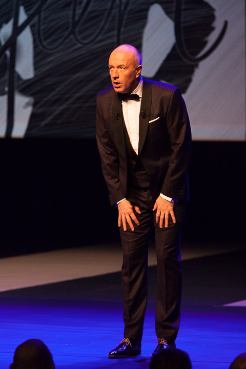 Geert Hoste King @ Stadsschouwburg, picture 11, photographed by Koen Rondelez - FrontView Magazine