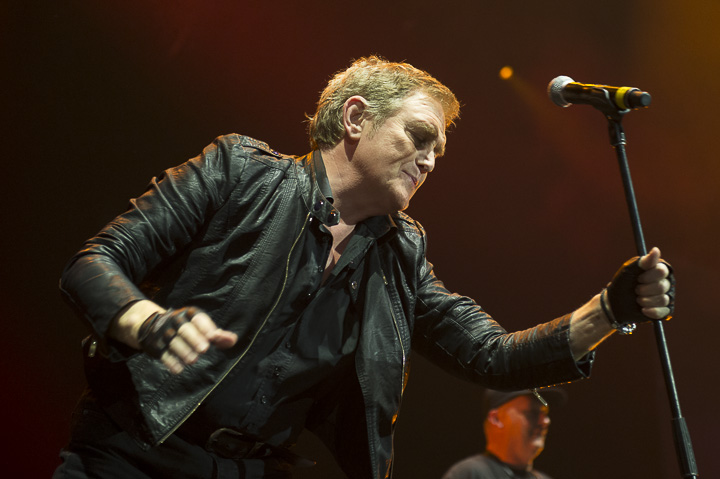 Golden years 25th edition @ sportpaleis, picture 6, photographed by Steven Stausens - FrontView Magazine