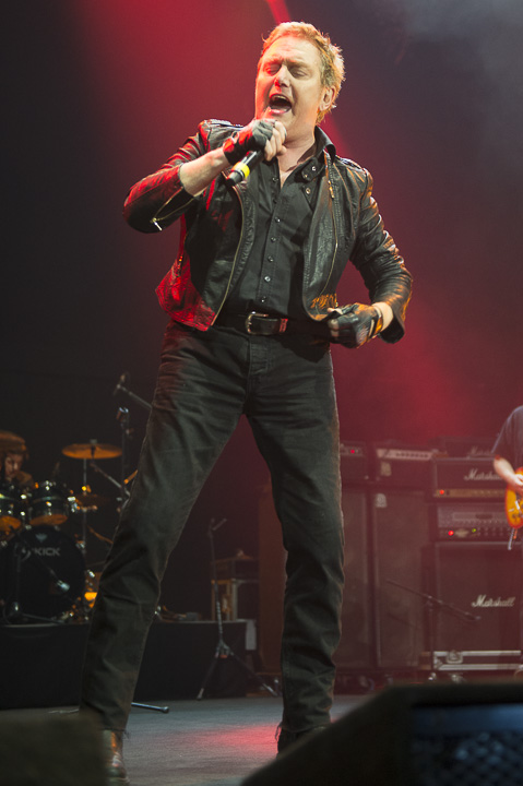 Golden years 25th edition @ sportpaleis, picture 12, photographed by Steven Stausens - FrontView Magazine