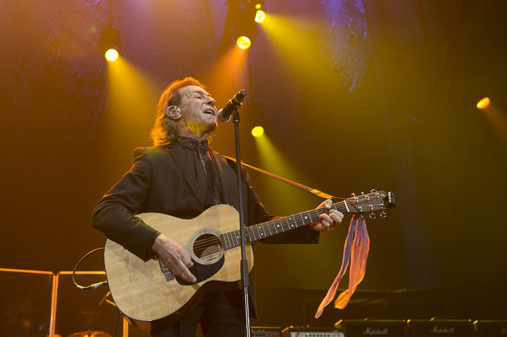 Golden years 25th edition @ sportpaleis, picture 37, photographed by Steven Stausens - FrontView Magazine