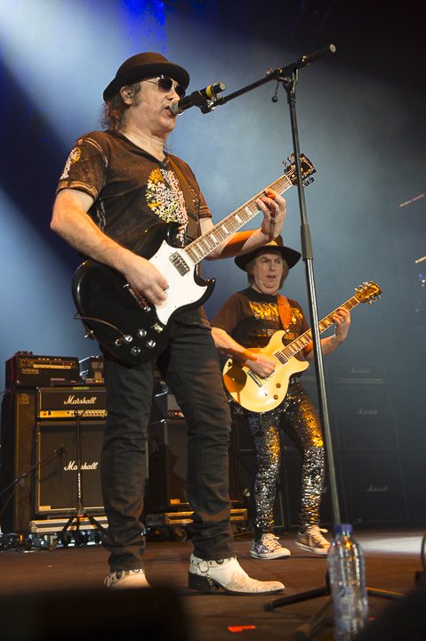 Golden years 25th edition @ sportpaleis, picture 71, photographed by Steven Stausens - FrontView Magazine