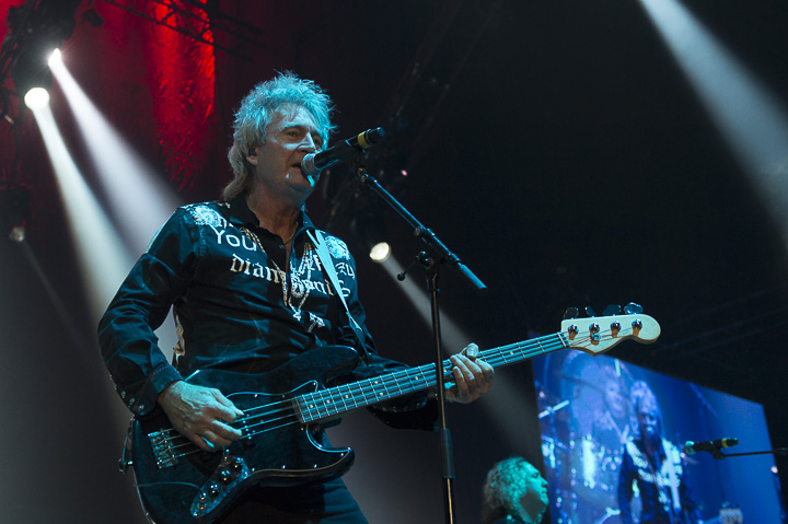 Golden years 25th edition @ sportpaleis, picture 93, photographed by Steven Stausens - FrontView Magazine