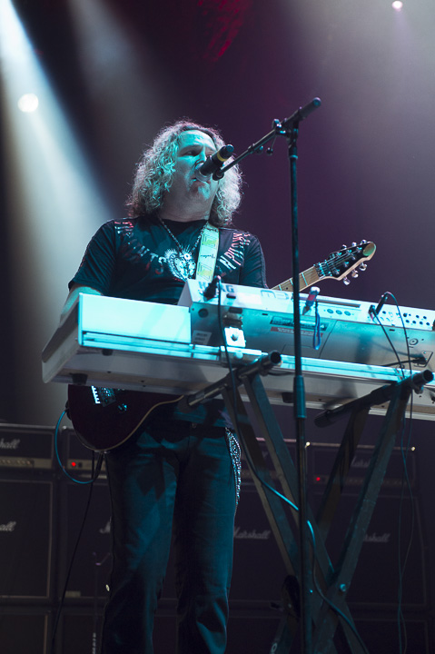 Golden years 25th edition @ sportpaleis, picture 99, photographed by Steven Stausens - FrontView Magazine
