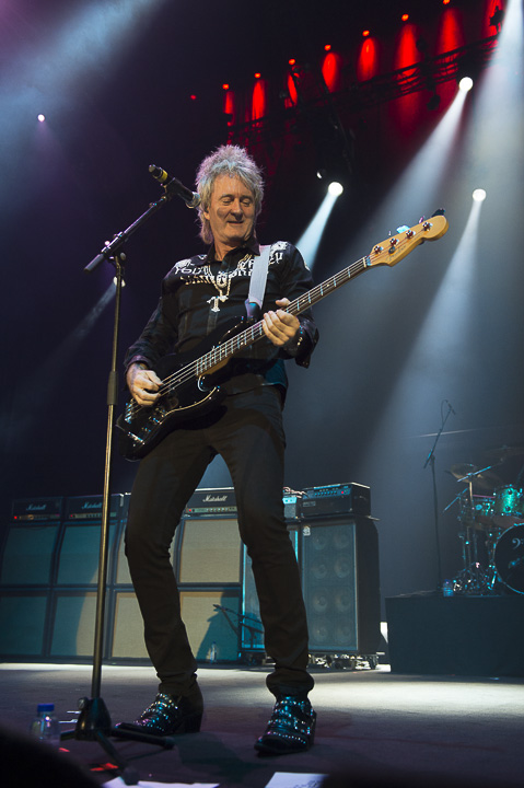 Golden years 25th edition @ sportpaleis, picture 102, photographed by Steven Stausens - FrontView Magazine
