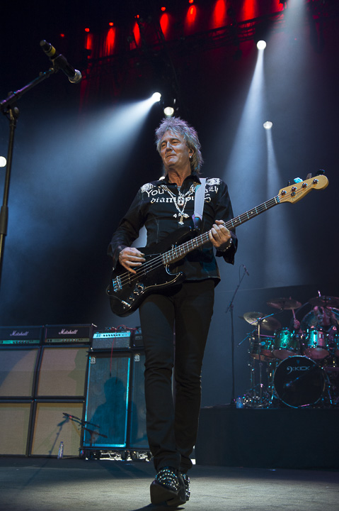 Golden years 25th edition @ sportpaleis, picture 108, photographed by Steven Stausens - FrontView Magazine