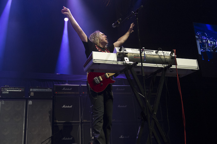Golden years 25th edition @ sportpaleis, picture 111, photographed by Steven Stausens - FrontView Magazine