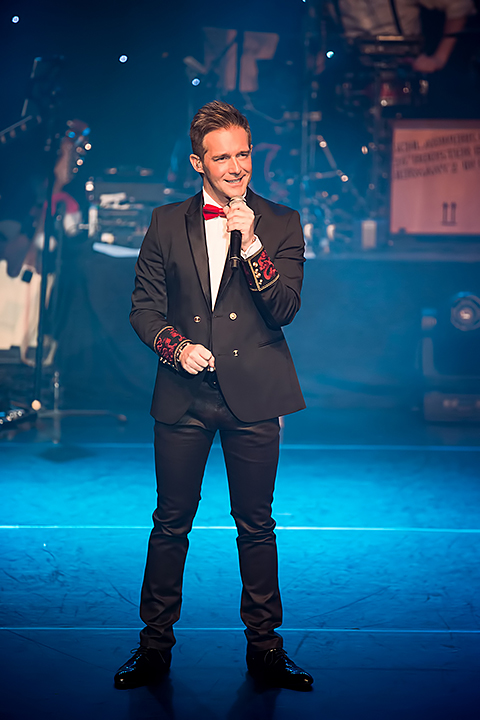 Christoff - Kerstconcert @ CC Den Egger, picture 17, photographed by Elke Briers - FrontView Magazine