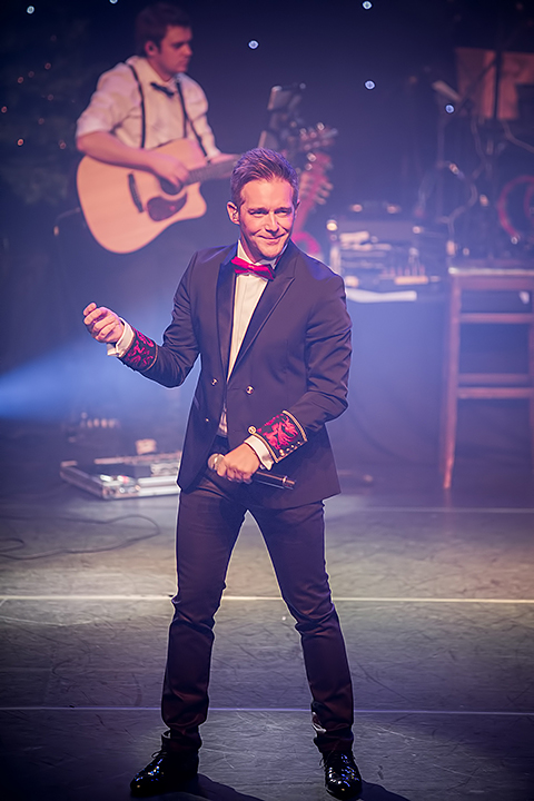Christoff - Kerstconcert @ CC Den Egger, picture 34, photographed by Elke Briers - FrontView Magazine