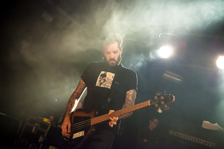 Silverstein @ Trix, foto 6, foto's door Dorien Goetschalckx - FrontView Magazine