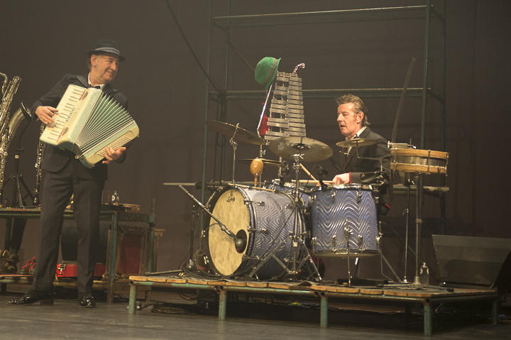 De Nieuwe Snaar - Koñec @ De Roma, picture 18, photographed by Steven Stausens - FrontView Magazine