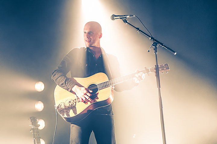 Milow - Homecoming Christmas Concert @ Het Depot, foto 9, foto's door Elke Briers - FrontView Magazine