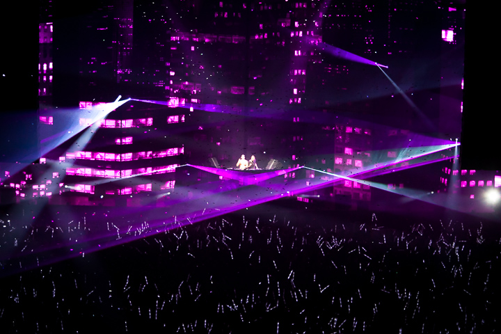 Dimitri Vegas & Like Mike @ Sportpaleis, picture 12, photographed by Jef Matthee - FrontView Magazine