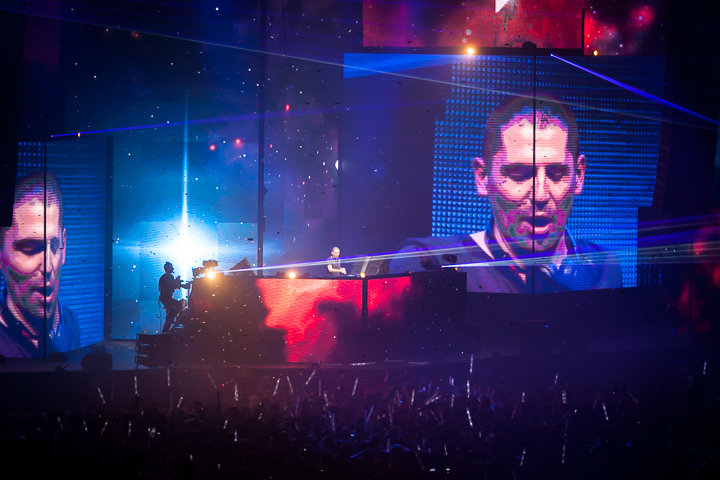 Dimitri Vegas & Like Mike @ Sportpaleis, picture 32, photographed by Jef Matthee - FrontView Magazine