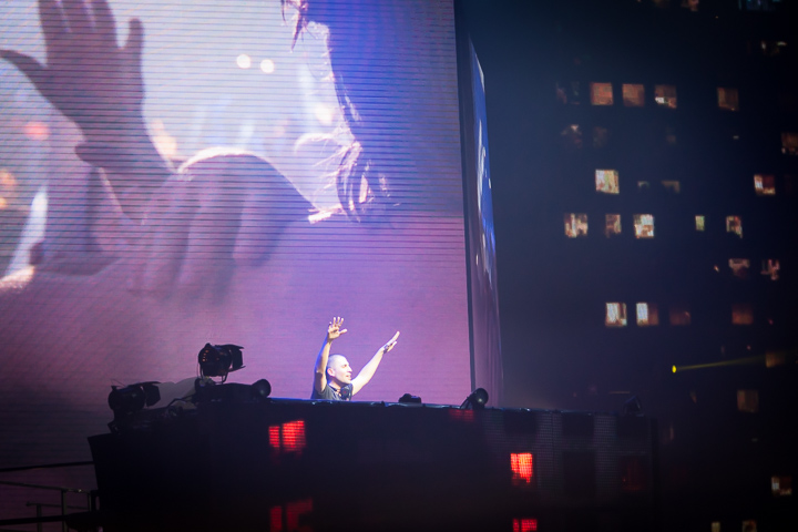 Dimitri Vegas & Like Mike @ Sportpaleis, picture 34, photographed by Jef Matthee - FrontView Magazine