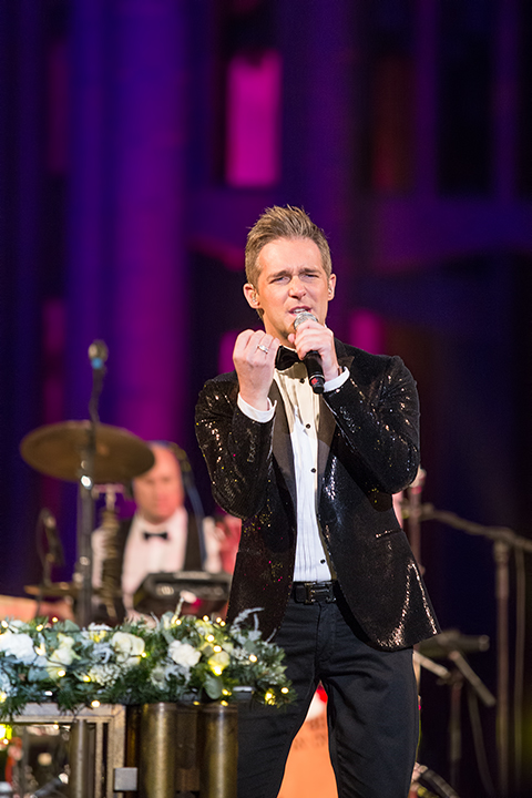 Christoff - Kerstconcert @ Basiliek van Koekelberg, picture 3, photographed by Elke Briers - FrontView Magazine