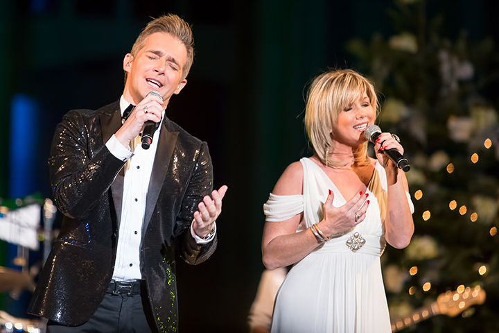 Christoff - Kerstconcert @ Basiliek van Koekelberg, picture 15, photographed by Elke Briers - FrontView Magazine