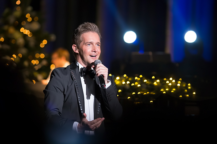 Christoff - Kerstconcert @ Basiliek van Koekelberg, picture 21, photographed by Elke Briers - FrontView Magazine