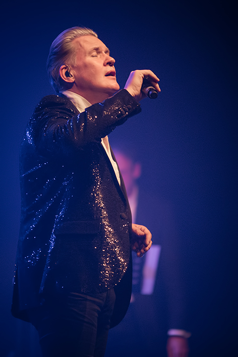Johnny Logan @ Casino Knokke, picture 3, photographed by Elke Briers - FrontView Magazine
