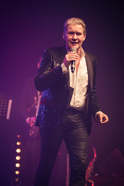 Johnny Logan @ Casino Knokke, picture 19, photographed by Elke Briers - FrontView Magazine