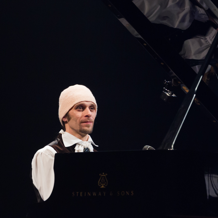 Preuteleute Theatershow @ Casino Kursaal Oostende, foto 9, foto's door Guy Danneels - FrontView Magazine