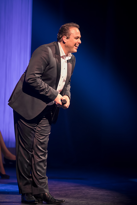 Frans Bauer @ Stadsschouwburg Antwerpen, picture 4, photographed by Elke Briers - FrontView Magazine