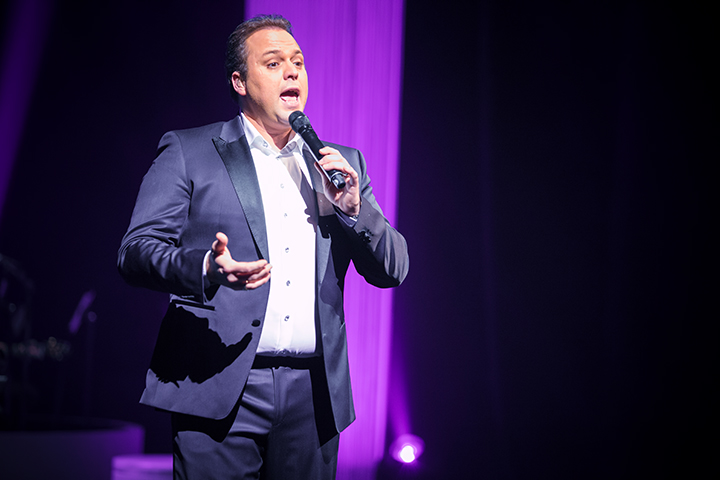 Frans Bauer @ Stadsschouwburg Antwerpen, picture 8, photographed by Elke Briers - FrontView Magazine