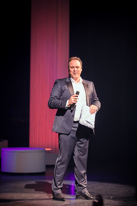 Frans Bauer @ Stadsschouwburg Antwerpen, picture 10, photographed by Elke Briers - FrontView Magazine