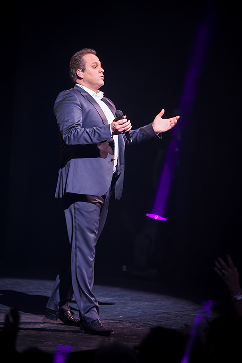 Frans Bauer @ Stadsschouwburg Antwerpen, picture 12, photographed by Elke Briers - FrontView Magazine